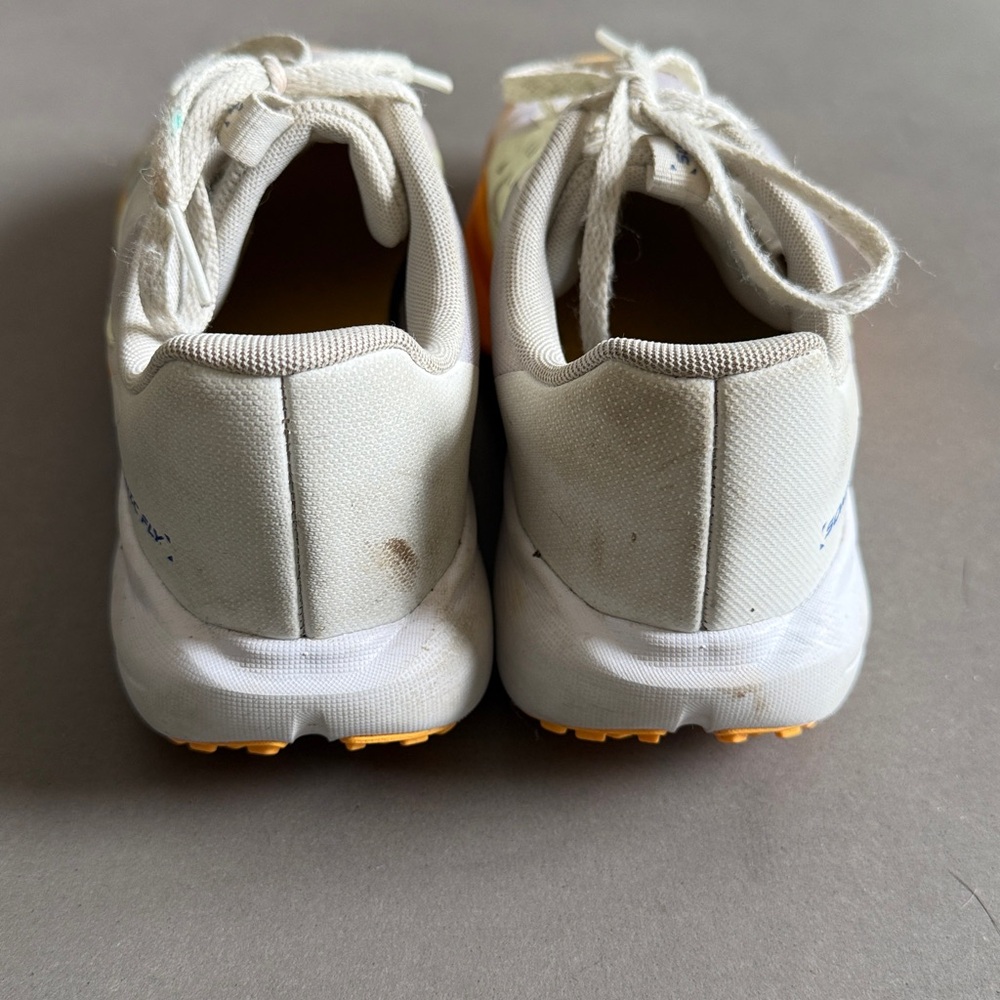Nike Sonic Fly Trainers - Picture 4 of 7